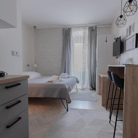 PUY L&B Old Town Studio Apartments מראה חיצוני תמונה