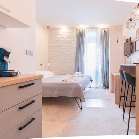PUY L&B Old Town Studio Apartments מראה חיצוני תמונה