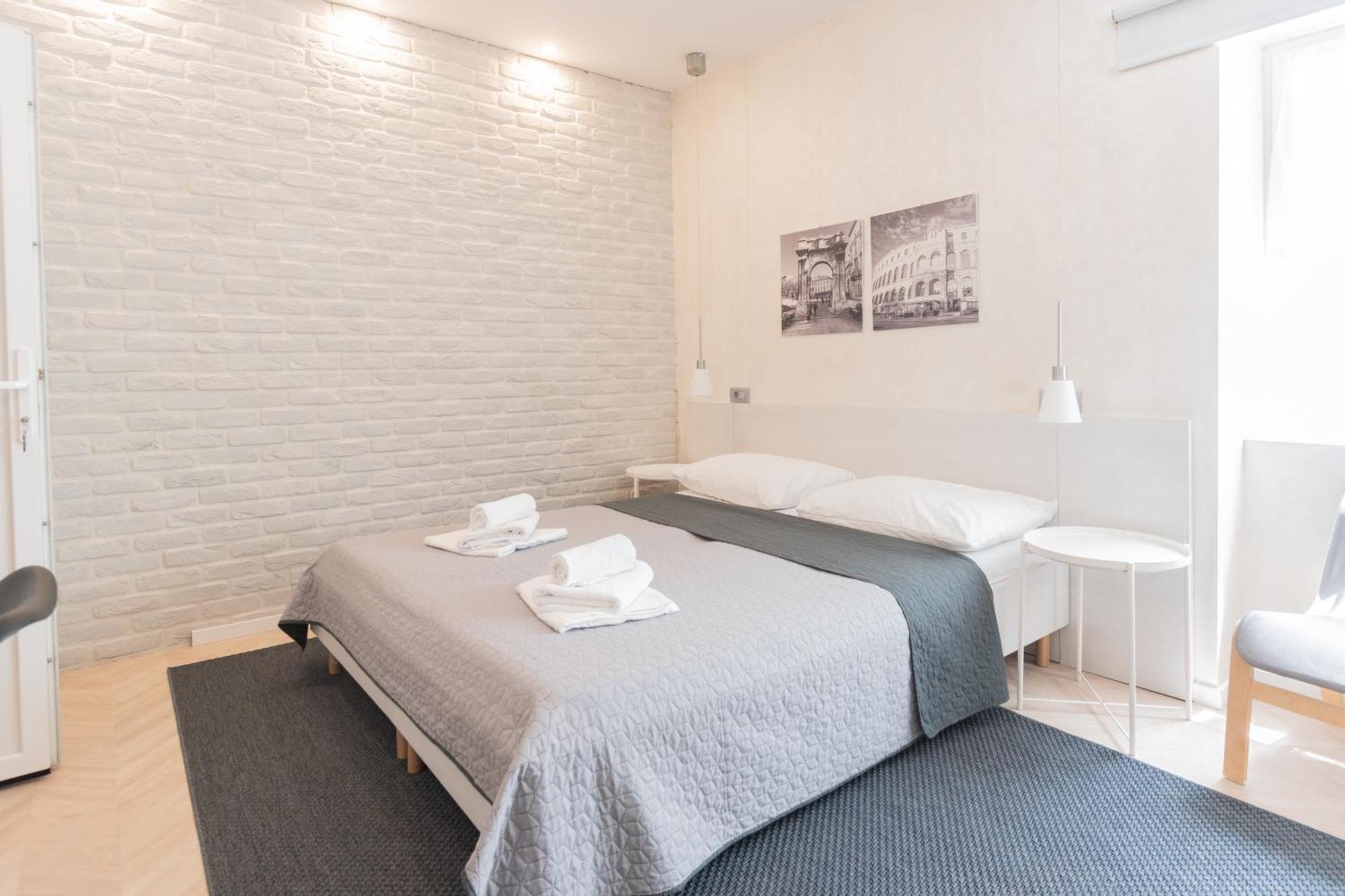 PUY L&B Old Town Studio Apartments מראה חיצוני תמונה